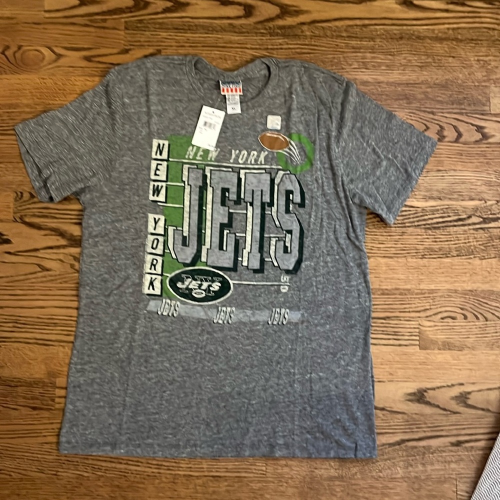 NWT Junk Food brand, Men’s NY Jets football NFL T-Shirt size XL